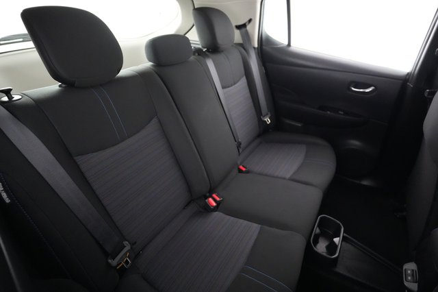 2024 Nissan LEAF — photo 19 of 20
