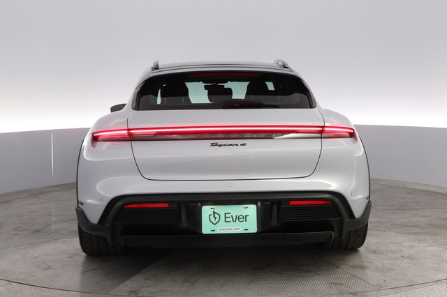 2022 Porsche Taycan