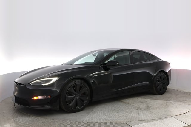 2023 Tesla Model S — photo 14 of 21