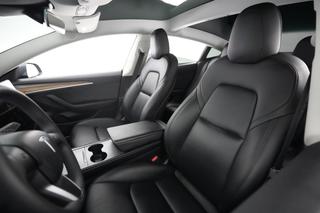 2022 Tesla Model 3 — photo 3 of 21