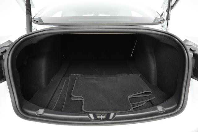 2022 Tesla Model 3 — photo 6 of 21