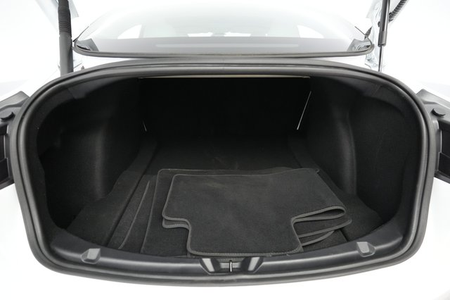 2022 Tesla Model 3 — photo 6 of 21