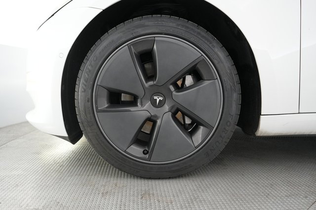2022 Tesla Model 3 — photo 15 of 21