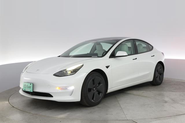 2022 Tesla Model 3 — VIN 5YJ3E1EB7NF234563