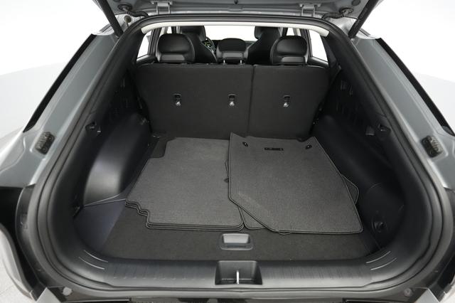 2022 Kia EV6 — photo 6 of 21