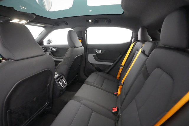 2021 Polestar 2 — photo 18 of 32