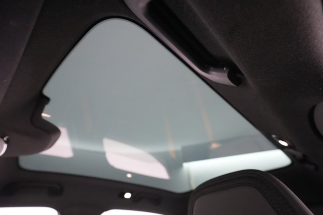 2021 Polestar 2 — photo 23 of 32