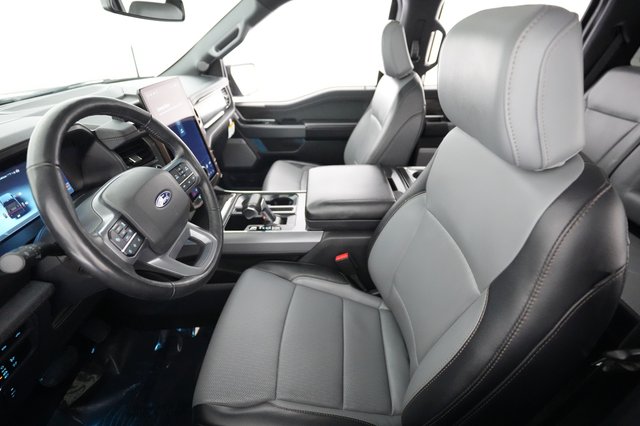 2024 Ford F-150 Lightning — photo 3 of 17