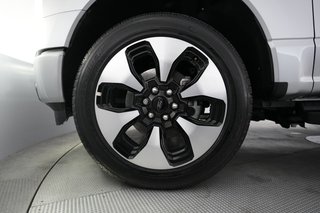 2024 Ford F-150 Lightning — photo 9 of 16