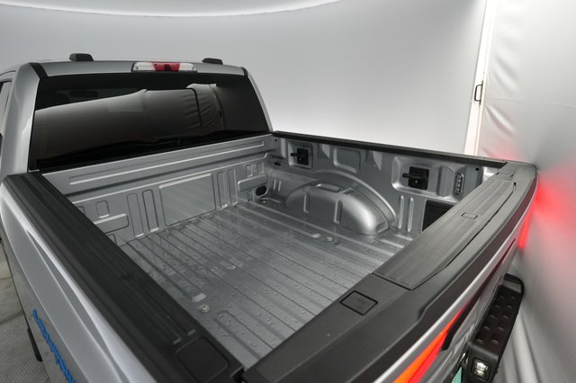 2024 Ford F-150 Lightning — photo 15 of 16