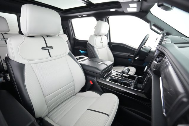 2024 Ford F-150 Lightning — photo 12 of 16