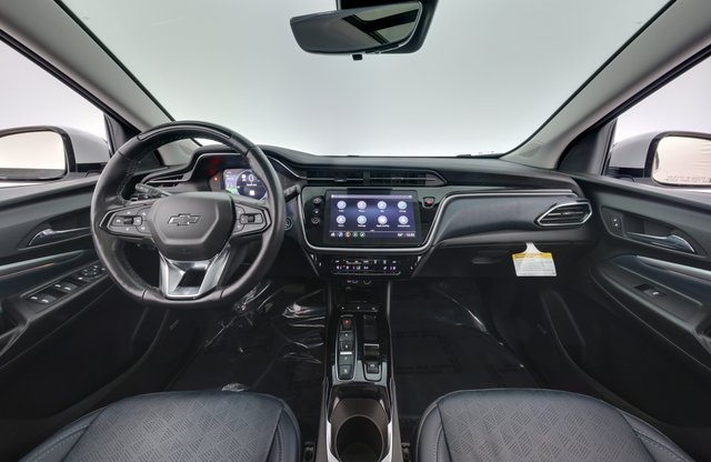 2022 Chevrolet Bolt EUV — photo 21 of 24