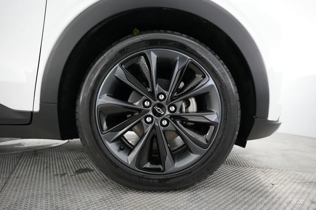 2022 Chevrolet Bolt EUV — photo 7 of 24