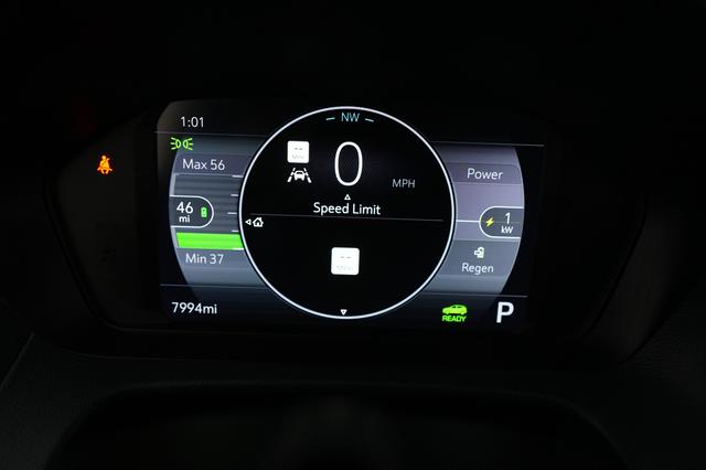 2022 Chevrolet Bolt EUV — photo 5 of 24