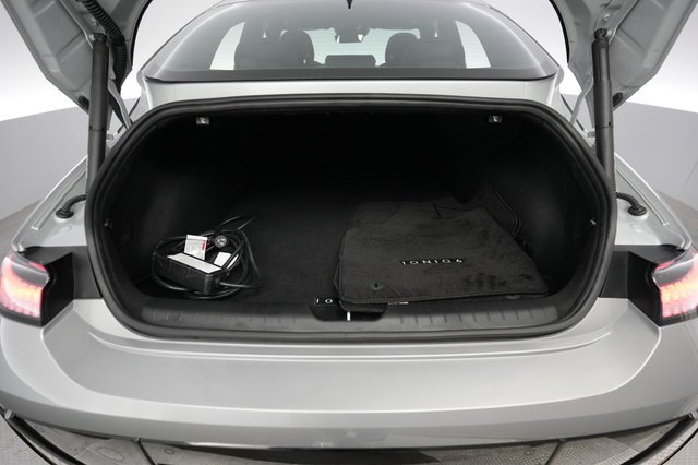 2023 Hyundai IONIQ 6 — photo 6 of 22