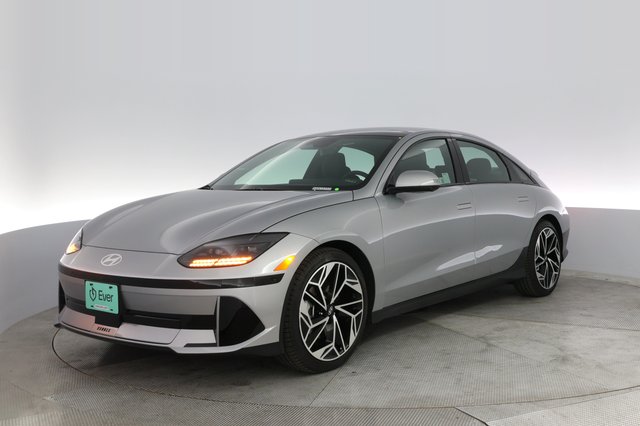 2024 Hyundai IONIQ 6 — VIN KMHM54AA0RA061658