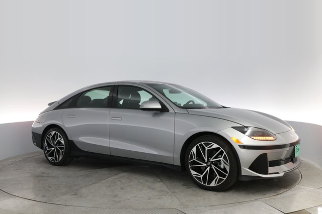2024 Hyundai IONIQ 6 — photo 11 of 22