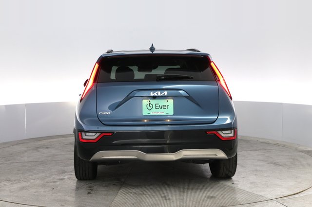 2023 Kia Niro EV — photo 12 of 21