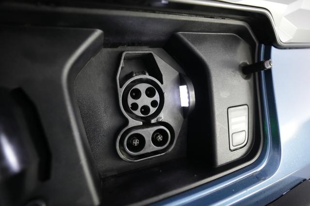 2023 Kia Niro EV — photo 8 of 21