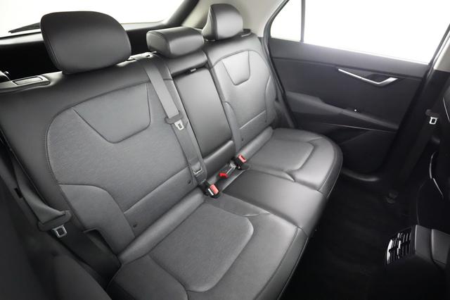 2023 Kia Niro EV — photo 4 of 21
