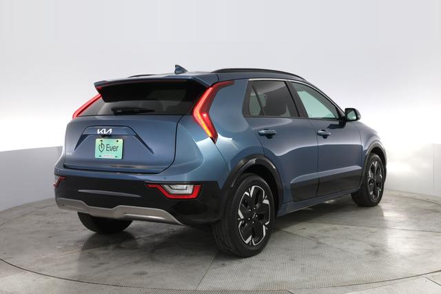 2023 Kia Niro EV — photo 2 of 21