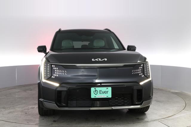 2024 Kia EV9 — photo 9 of 22