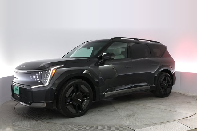 2024 Kia EV9 — photo 14 of 22