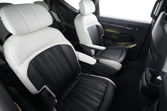 2024 Kia EV9 — photo 4 of 22