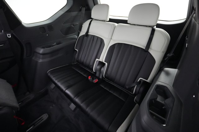 2024 Kia EV9 — photo 20 of 22