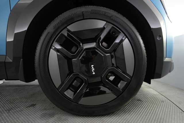 2024 Kia EV9 — photo 7 of 26