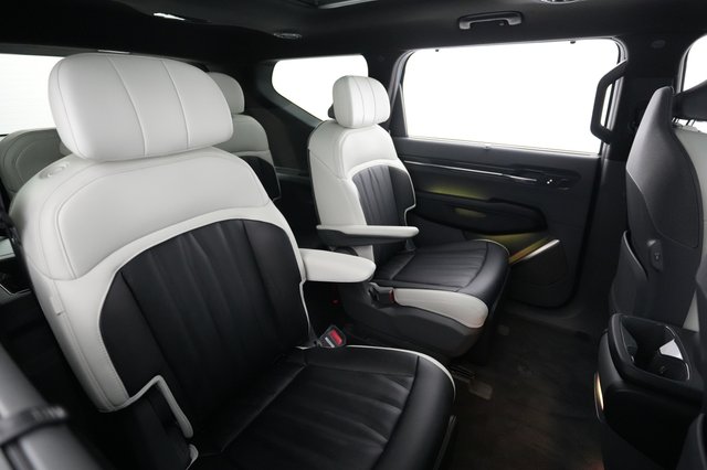 2024 Kia EV9 — photo 4 of 26