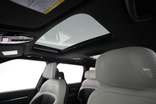 2024 Kia EV9 — photo 22 of 26