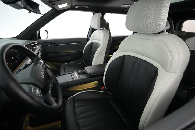 2024 Kia EV9 — photo 3 of 26
