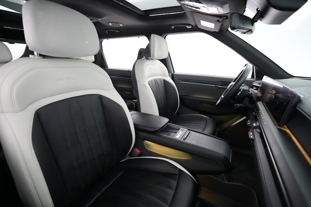 2024 Kia EV9 — photo 19 of 26