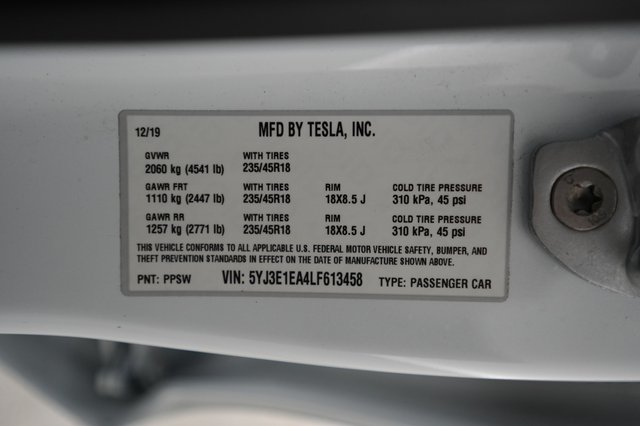 2020 Tesla Model 3 — photo 21 of 21
