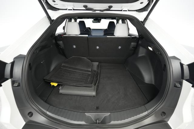 2023 Subaru Solterra — photo 6 of 20