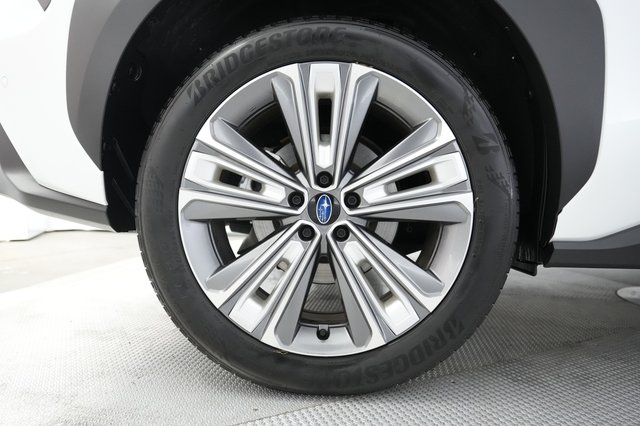 2023 Subaru Solterra — photo 7 of 20