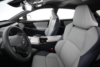 2023 Subaru Solterra — photo 3 of 20