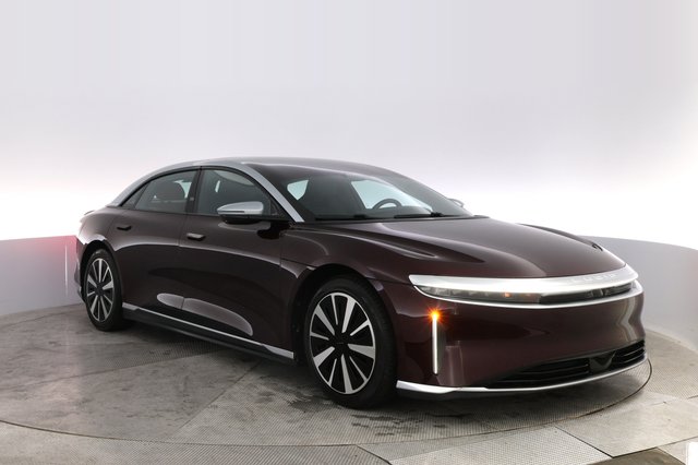 2023 Lucid Air — photo 10 of 20