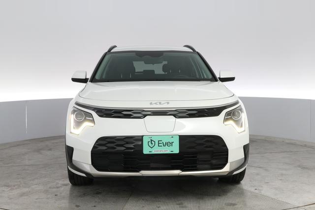 2023 Kia Niro EV — photo 9 of 20