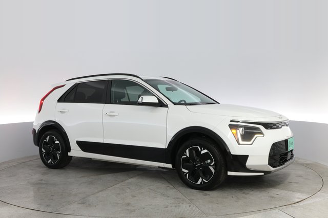 2023 Kia Niro EV — photo 11 of 20
