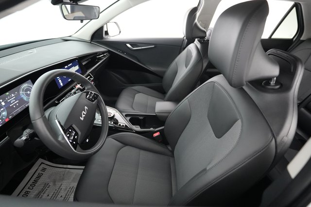 2023 Kia Niro EV — photo 3 of 20