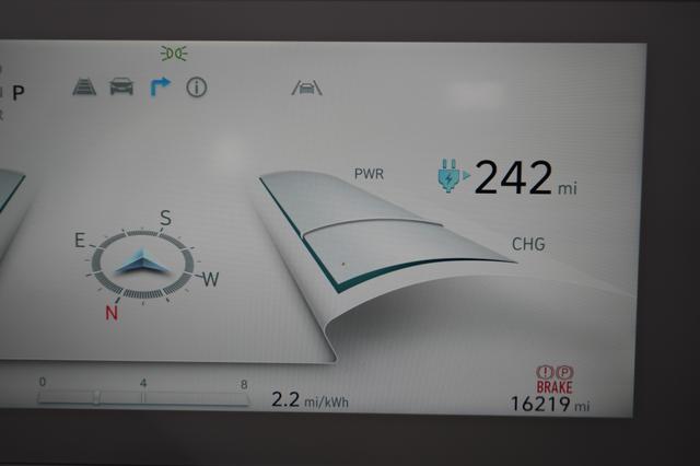 2024 Hyundai IONIQ 5 — photo 5 of 20