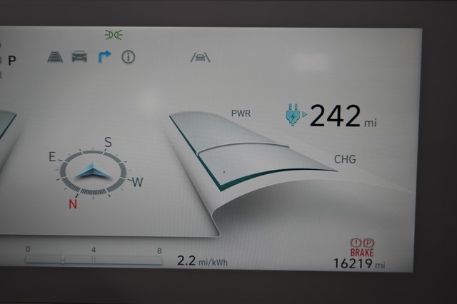 2024 Hyundai IONIQ 5 — photo 5 of 20