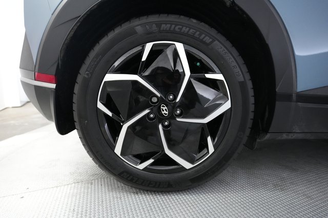 2024 Hyundai IONIQ 5 — photo 16 of 20