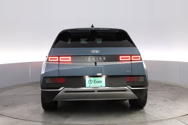 2024 Hyundai IONIQ 5 — photo 12 of 20