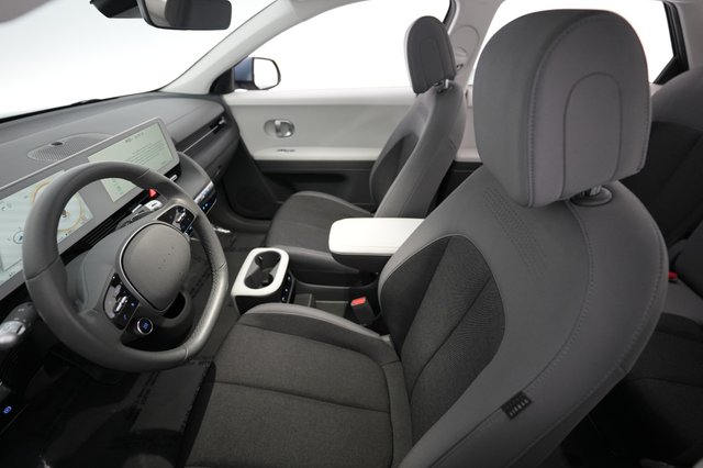 2024 Hyundai IONIQ 5 — photo 3 of 20