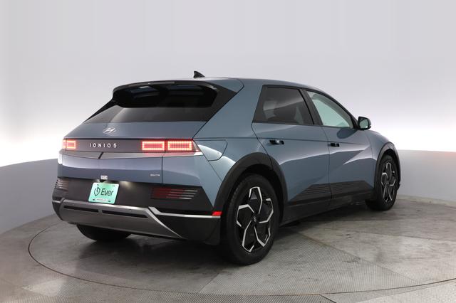 2024 Hyundai IONIQ 5 — photo 2 of 20