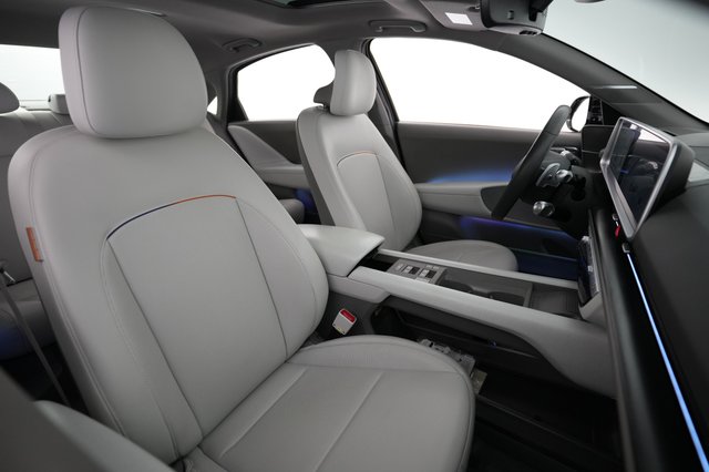 2023 Hyundai IONIQ 6 — photo 18 of 20