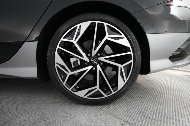 2023 Hyundai IONIQ 6